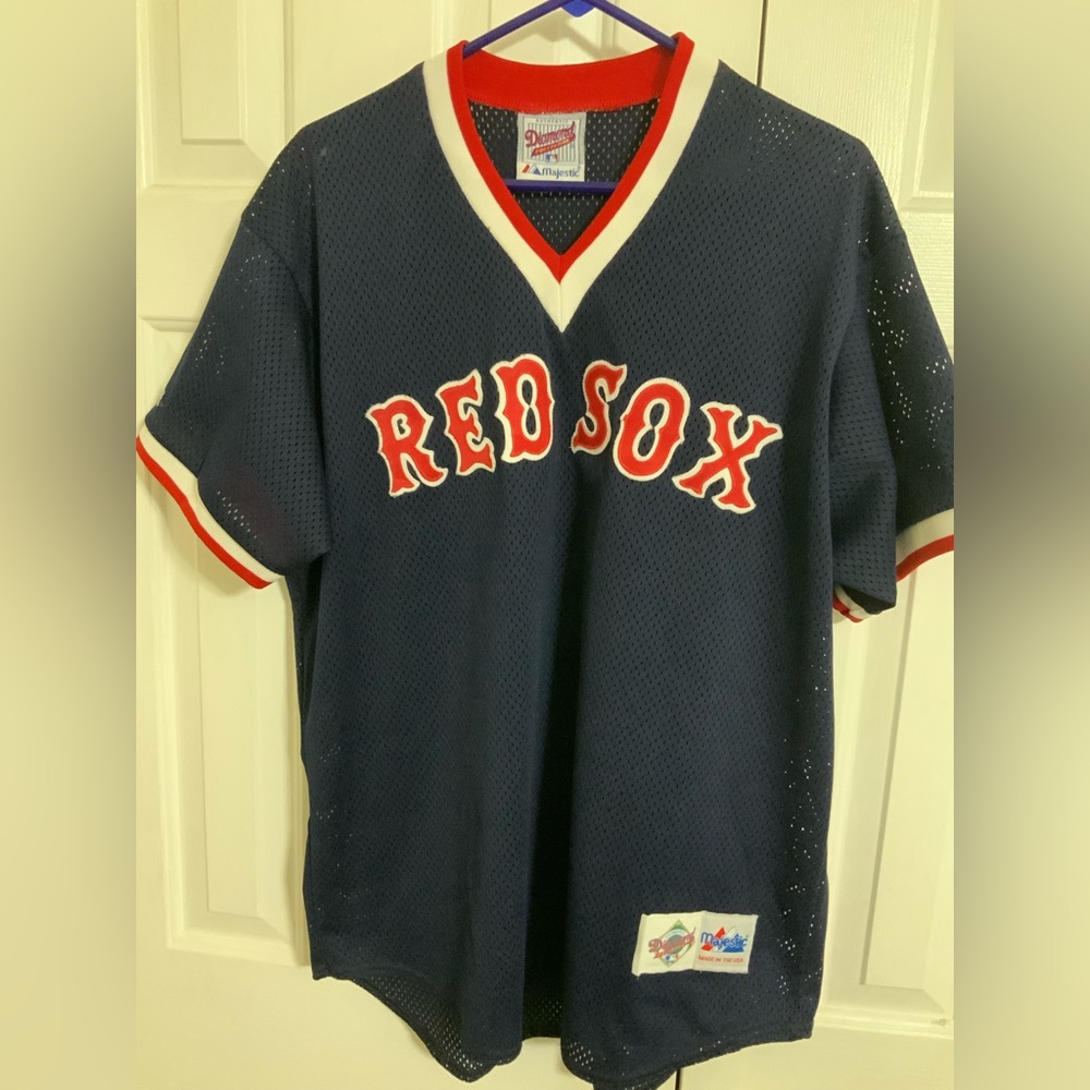 1998 Authentic Majestic Boston Red Sox Batting Jersey, size XL.